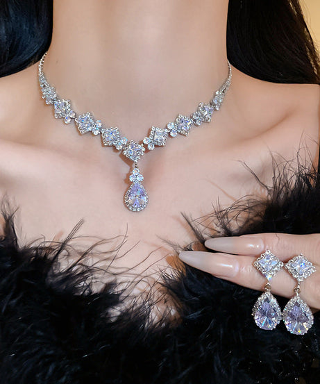 Zircon Diamond-Shaped Set