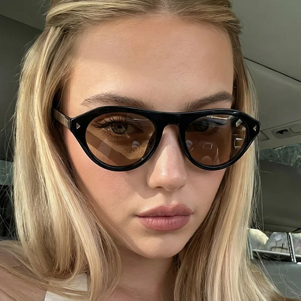Cat Eye Retro Sunglasses Women Vintage Square Glasses for Women Fashion Sun Glasses Oversized UV Protection Mirror Lens