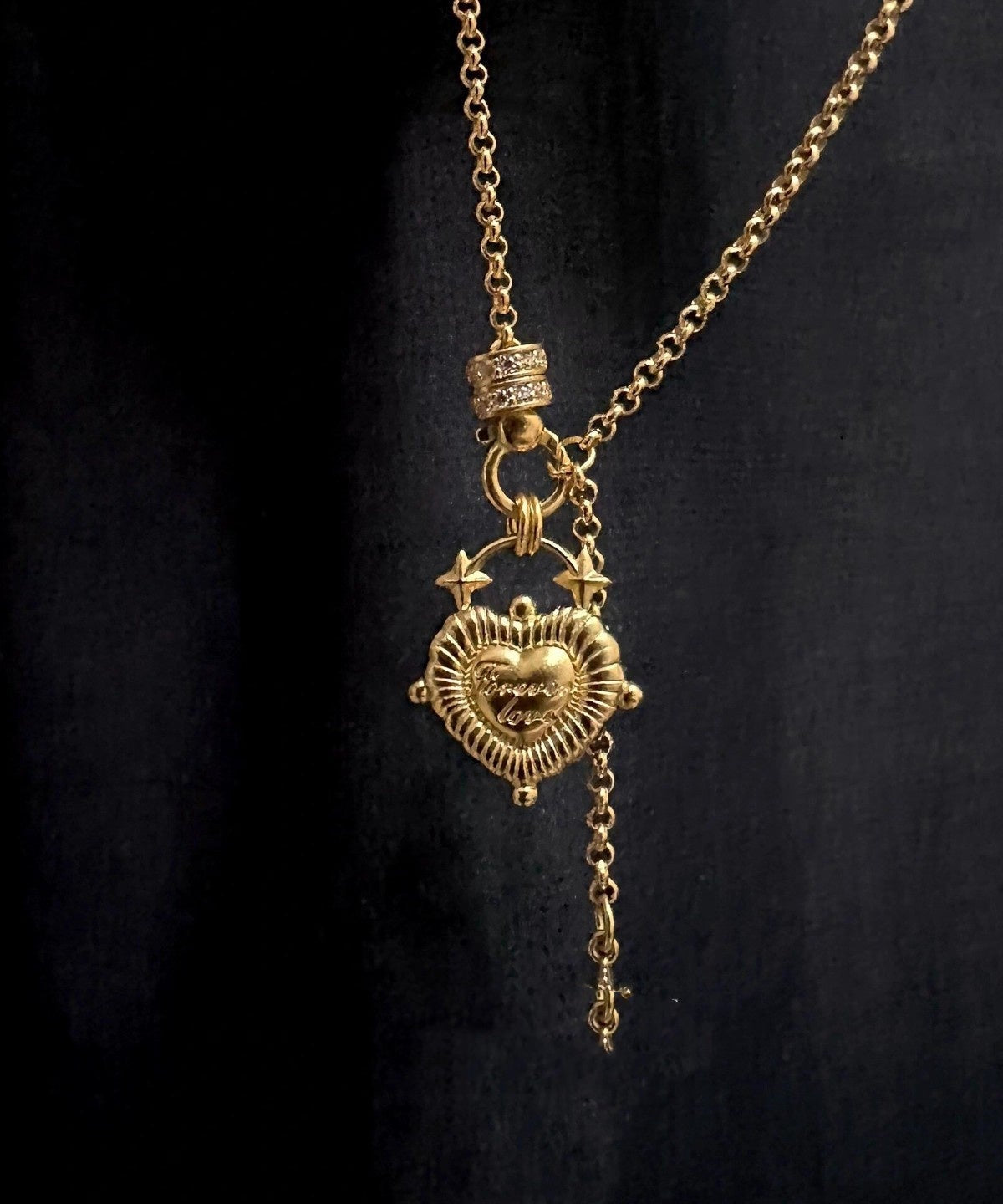 Queen’s Collar